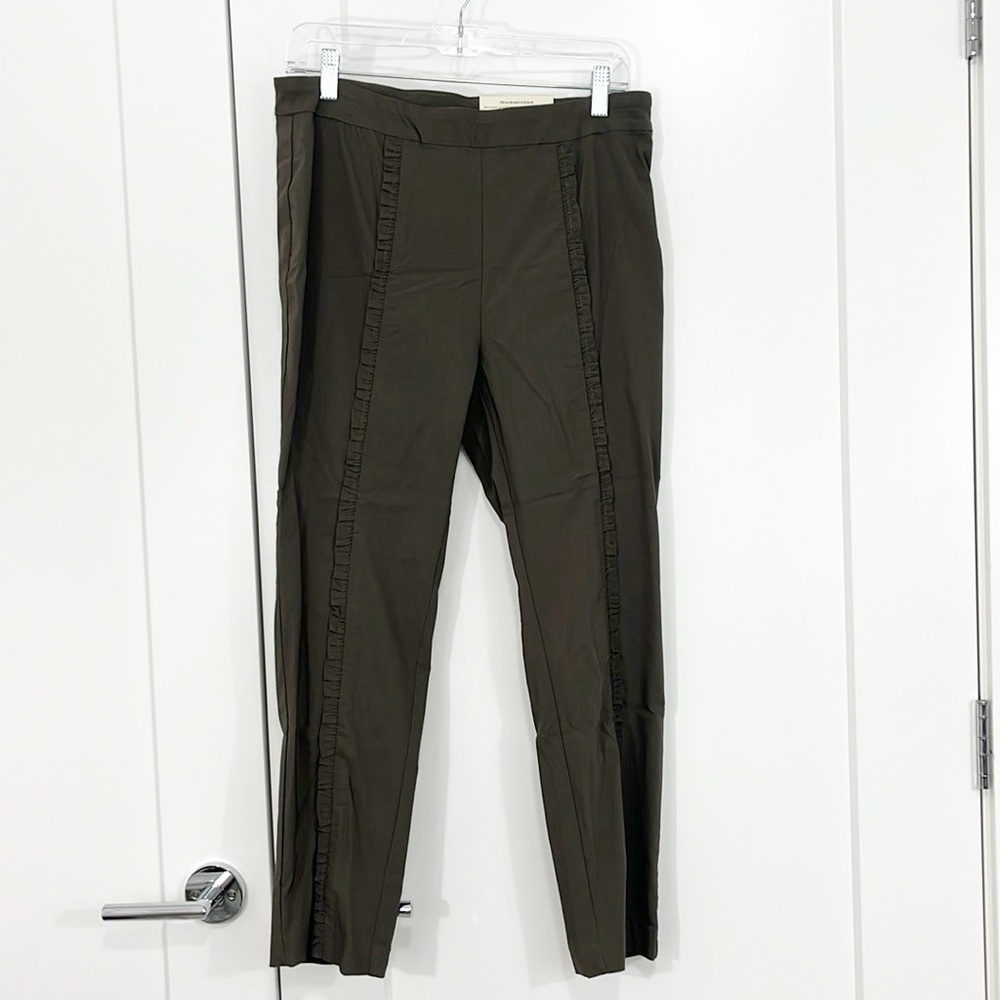 New Soft Surroundings Petite Medium Olive Green Ruffle Straight Leg Ankle Pants